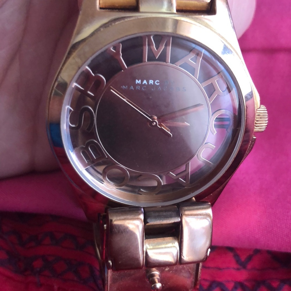 Marc Jacobs Henry Skeleton Watch ROSE GOLD - Picture 6 of 7